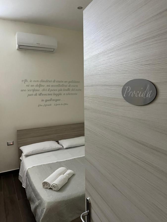 Beb Pisadog Bed and Breakfast Νάπολη Εξωτερικό φωτογραφία