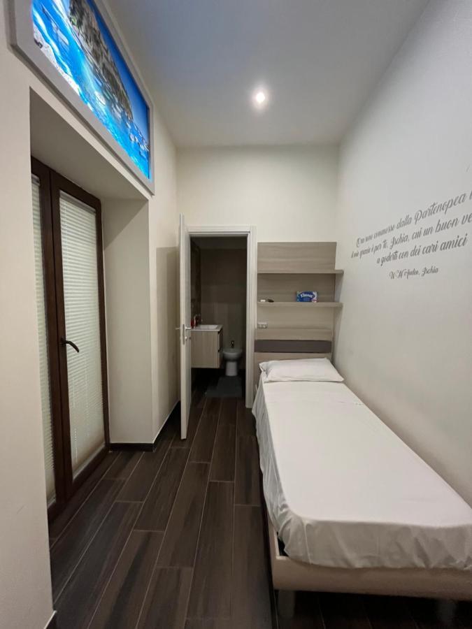Beb Pisadog Bed and Breakfast Νάπολη Εξωτερικό φωτογραφία